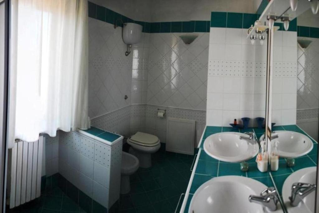 Bed And Breakfast Pieffe Фрашинето Номер фото