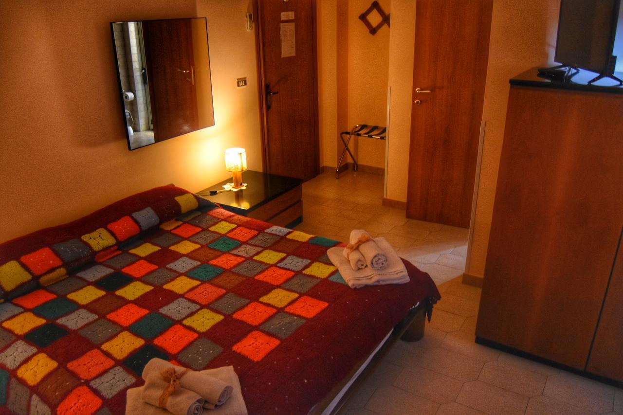 Bed And Breakfast Pieffe Фрашинето Экстерьер фото