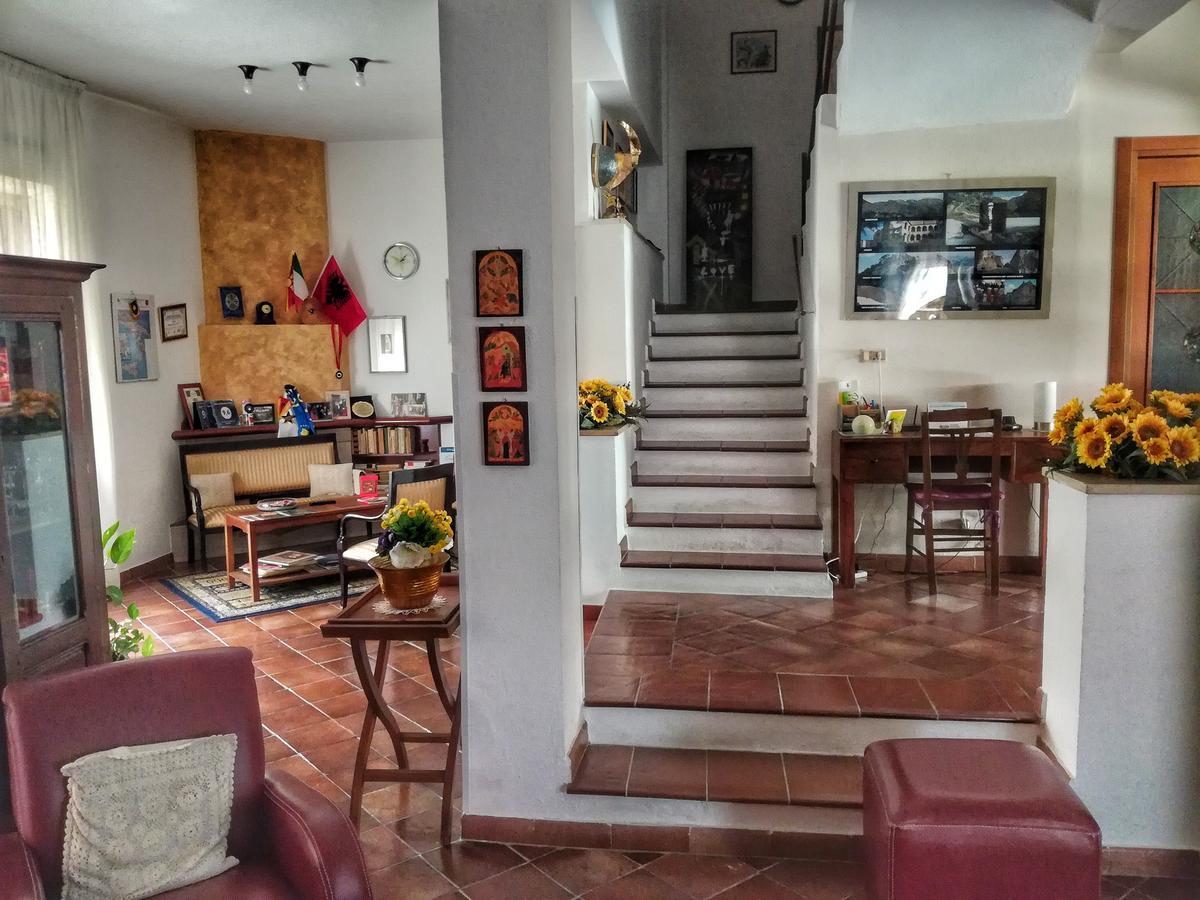 Bed And Breakfast Pieffe Фрашинето Экстерьер фото