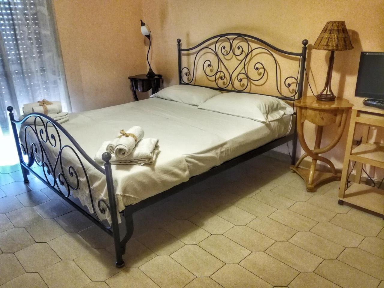 Bed And Breakfast Pieffe Фрашинето Экстерьер фото