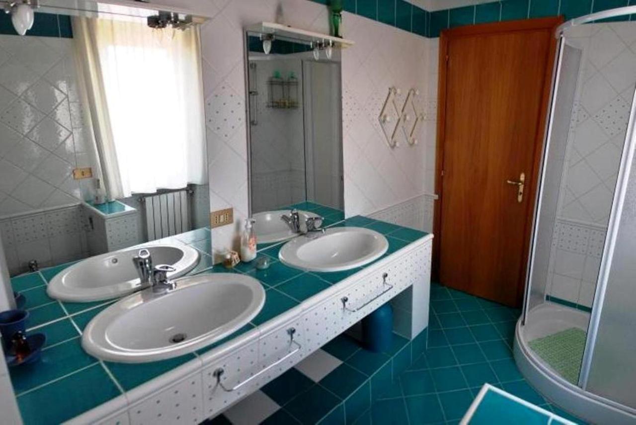 Bed And Breakfast Pieffe Фрашинето Номер фото